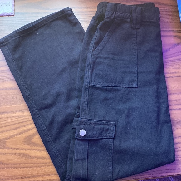 Black Cargo Pants - Picture 3 of 3